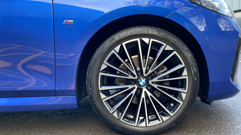 BMW 2 Series 220i MHT M Sport 5dr DCT Petrol Hatchback